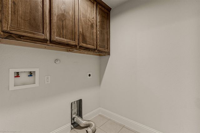 144 Birdsong Lane, Terrell, TX 75160