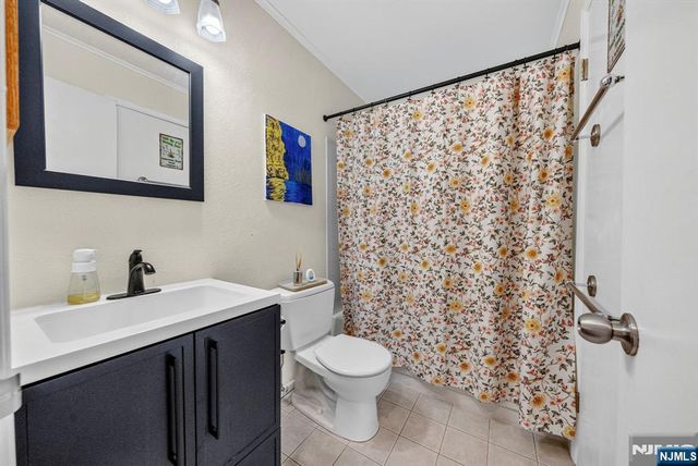 121 Country Club Drive 10, Union, NJ 07083