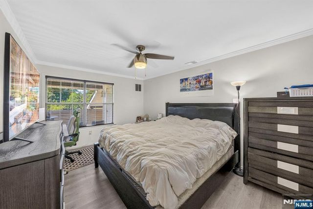 121 Country Club Drive 10, Union, NJ 07083