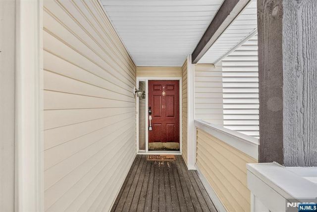 121 Country Club Drive 10, Union, NJ 07083