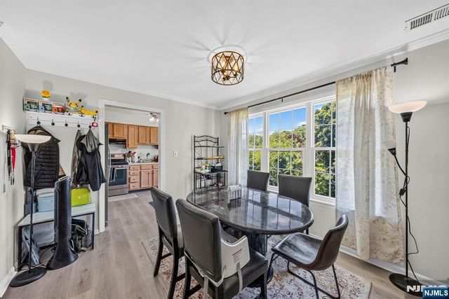 121 Country Club Drive 10, Union, NJ 07083