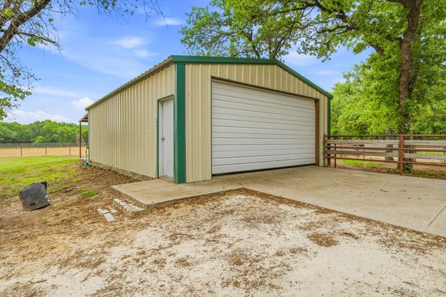 6360 County Road 180, Stephenville, TX 76401