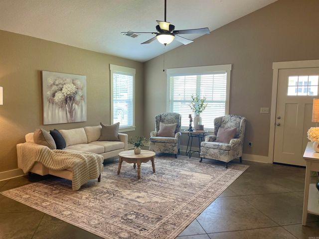 101 Cottage Loop, Heber Springs, AR 72543