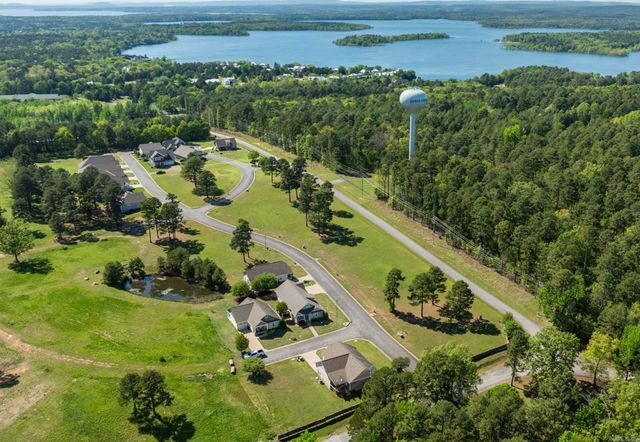 101 Cottage Loop, Heber Springs, AR 72543