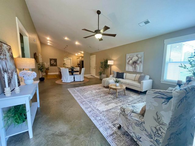 101 Cottage Loop, Heber Springs, AR 72543