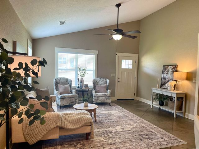 101 Cottage Loop, Heber Springs, AR 72543