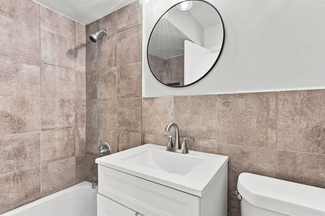 2730 Ridgewood Street, Irving, TX 75062