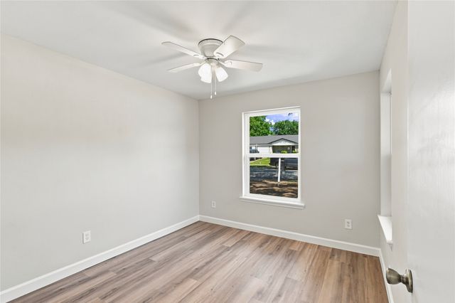 2730 Ridgewood Street, Irving, TX 75062