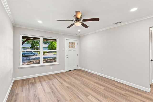 2730 Ridgewood Street, Irving, TX 75062