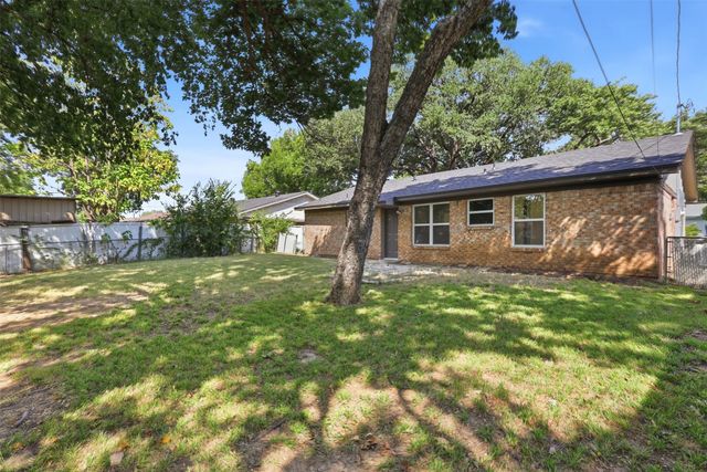 2730 Ridgewood Street, Irving, TX 75062