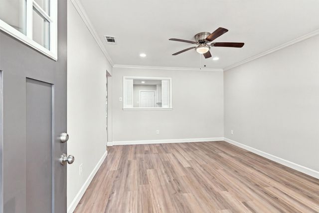 2730 Ridgewood Street, Irving, TX 75062