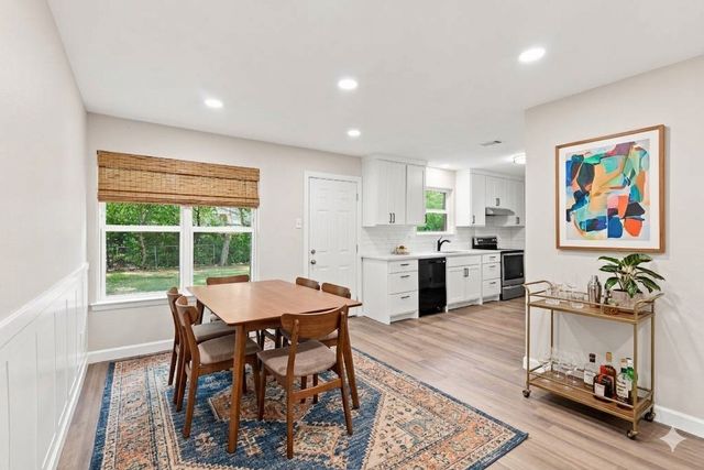 2730 Ridgewood Street, Irving, TX 75062