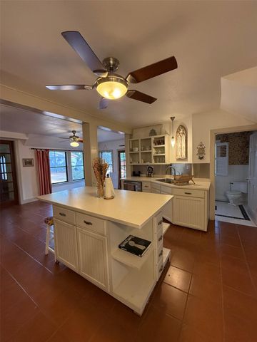 363 Porter RD, Bastrop, TX 78602