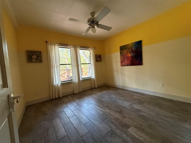 363 Porter RD, Bastrop, TX 78602