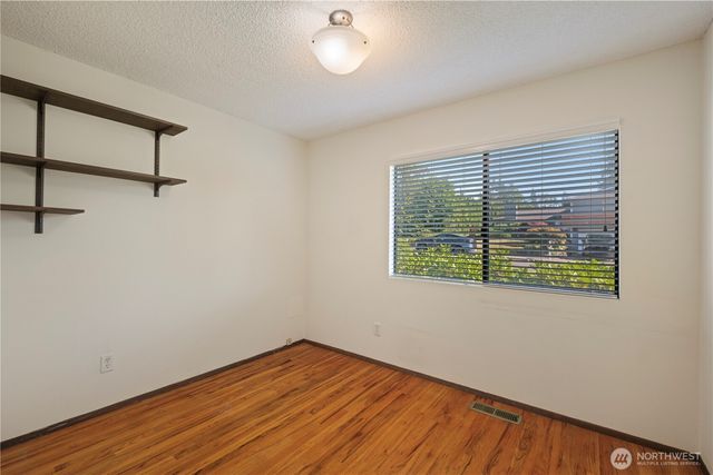 1932 SE 17th Court, Renton, WA 98055