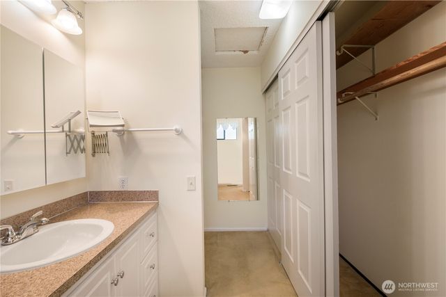 1932 SE 17th Court, Renton, WA 98055