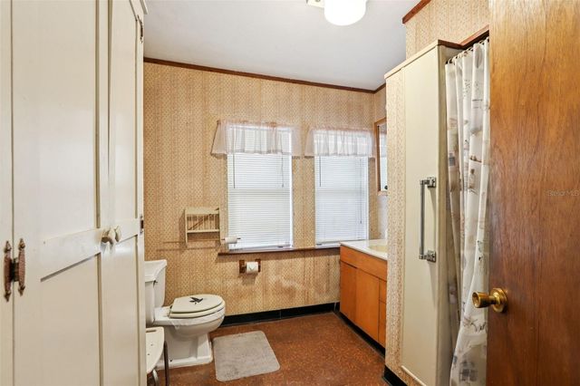 38025 13TH AVENUE, Zephyrhills, FL 33542