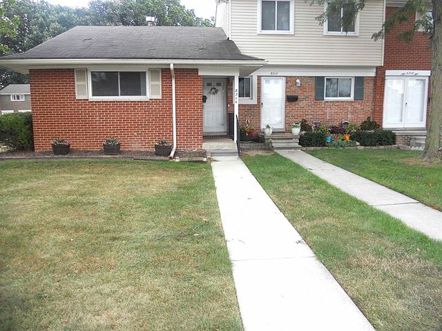 8214 Farnum Avenue, Warren, MI 48093