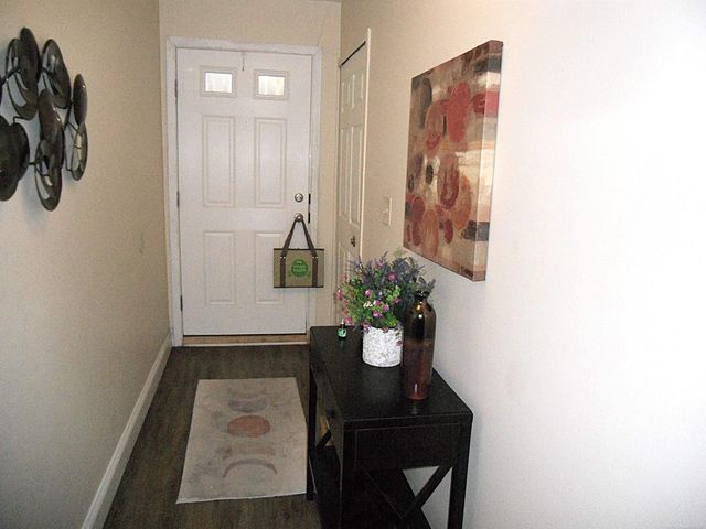 8214 Farnum Avenue, Warren, MI 48093