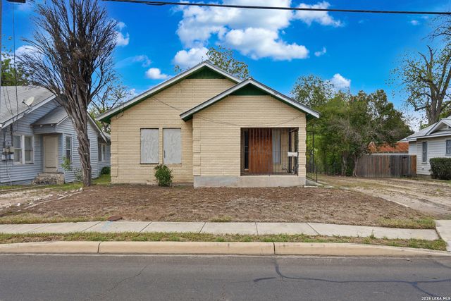 2437 E Houston St, San Antonio, TX 78202