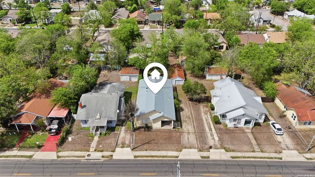2437 E Houston St, San Antonio, TX 78202