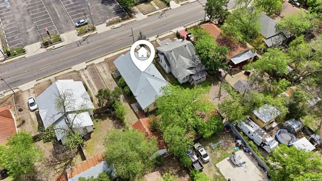 2437 E Houston St, San Antonio, TX 78202