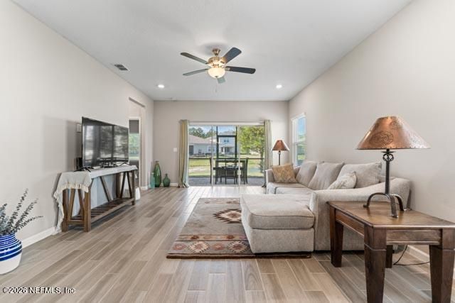 547 TYNES Boulevard, Middleburg, FL 32068