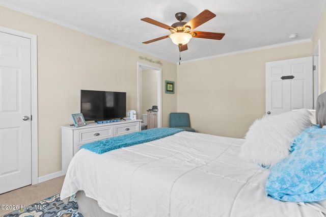 2262 W Tanglewood Drive SW, Supply, NC 28462