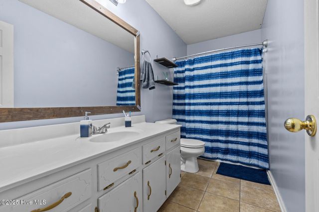 213 Cantle Court, Jacksonville, NC 28540
