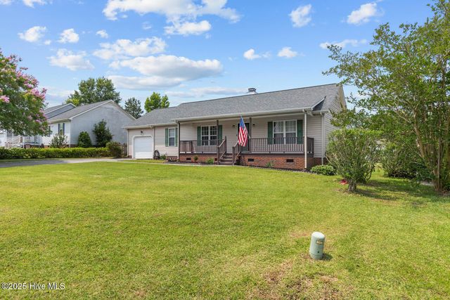 213 Cantle Court, Jacksonville, NC 28540