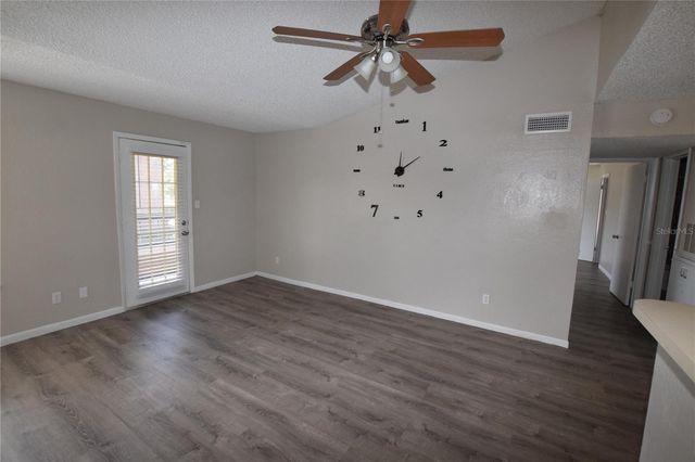 5533 CHRISHIRE WAY F201, Orlando, FL 32822