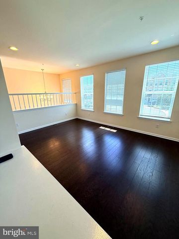 2313 MACIS CIR, Warrington, PA 18976
