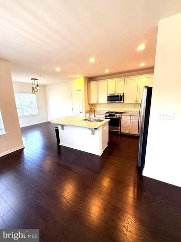2313 MACIS CIR, Warrington, PA 18976