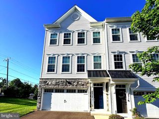 2313 MACIS CIR, Warrington, PA 18976