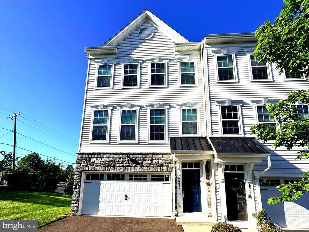 2313 MACIS CIR, Warrington, PA 18976