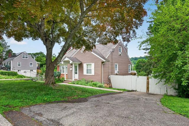 33 S Mortimer Avenue, Elmsford, NY 10523