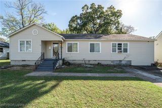 2018 S U Street, Fort Smith, AR 72901