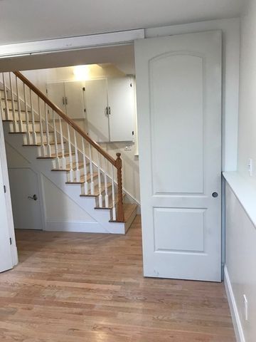 156 Hampshire Street 1, Cambridge, MA 02139