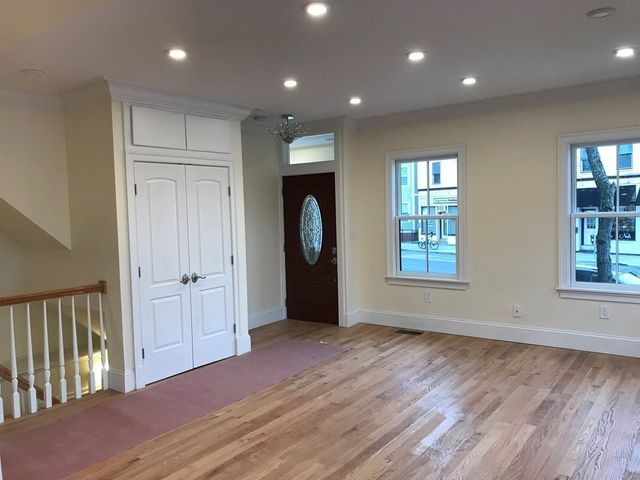 156 Hampshire Street 1, Cambridge, MA 02139