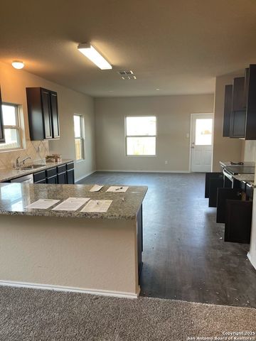 4310 Brigadier, Converse, TX 78109