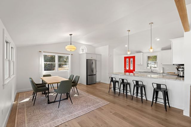 185 Sandy Beach Road, Plymouth, MA 02360