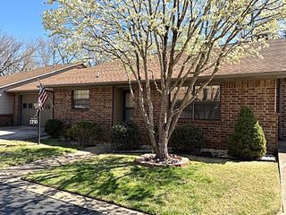 1710 DeerRun 12, Harrison, AR 72601