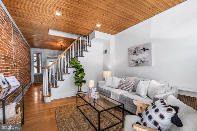 1405 COVINGTON ST, Baltimore, MD 21230