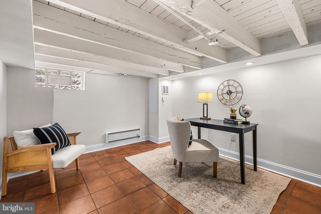 Image 22 of property listing at 1405 COVINGTON ST, Baltimore, MD 21230