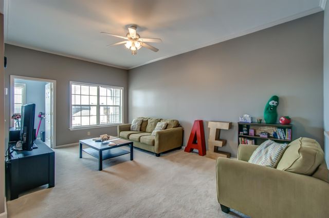 2025 Woodmont Blvd Apt 215, Nashville, TN 37215
