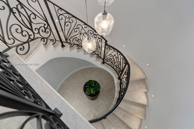 12650 SW 77th Ave, Pinecrest, FL 33156