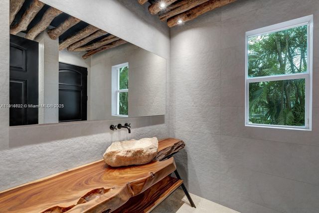 12650 SW 77th Ave, Pinecrest, FL 33156