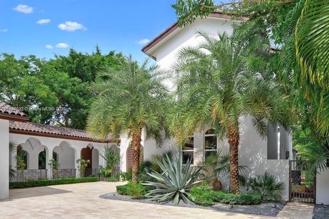 12650 SW 77th Ave, Pinecrest, FL 33156