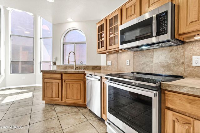 8786 E Sandtrap Court, Gold Canyon, AZ 85118