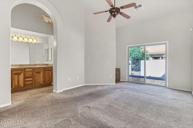 8786 E Sandtrap Court, Gold Canyon, AZ 85118